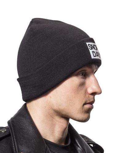 Snowy Days Beanie Black Carisma