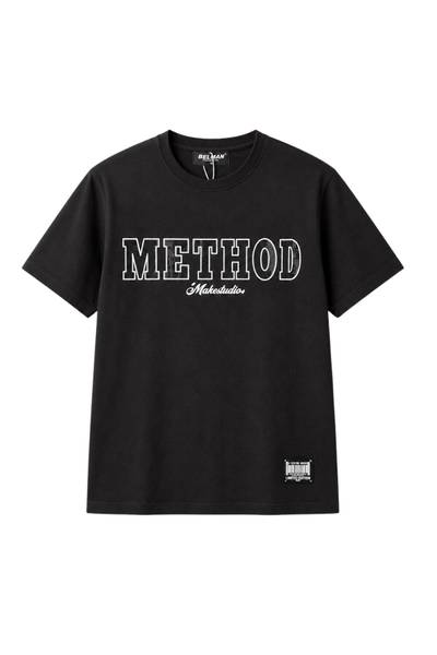 Method T-paita musta strasseilla JERONE