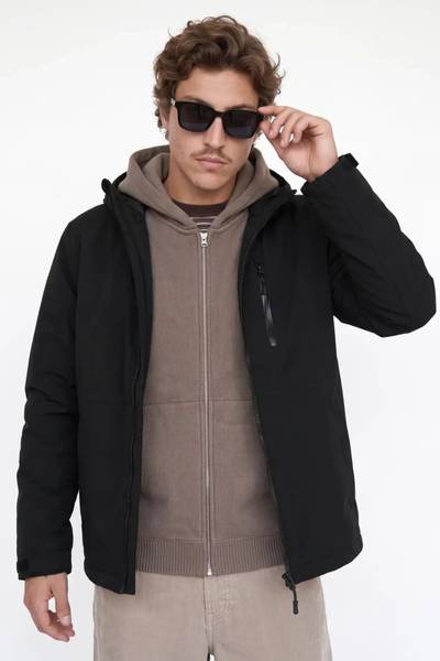 Musta tekninen takki JACK&JONES Musta tekninen takki JACK&JONES