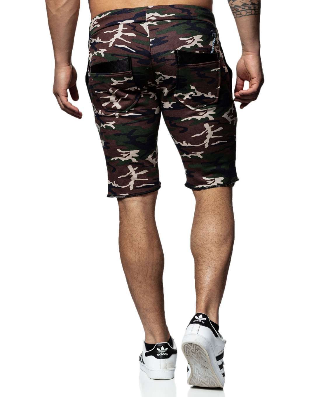 Army Shorts Young & Rich