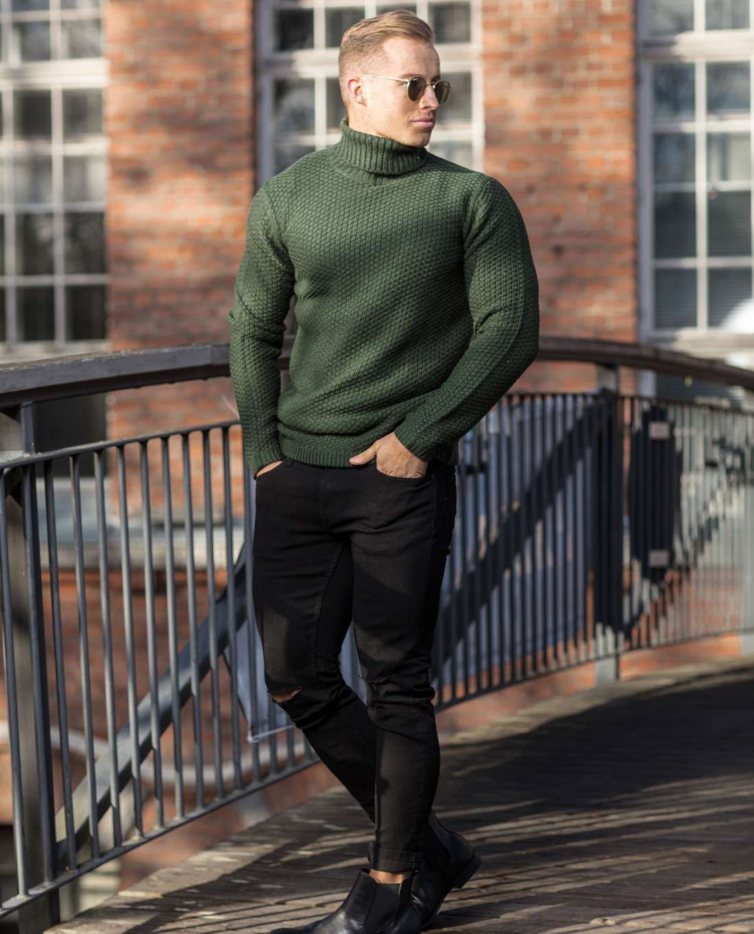 Loccer High Neck Knit Scarab Only & Sons